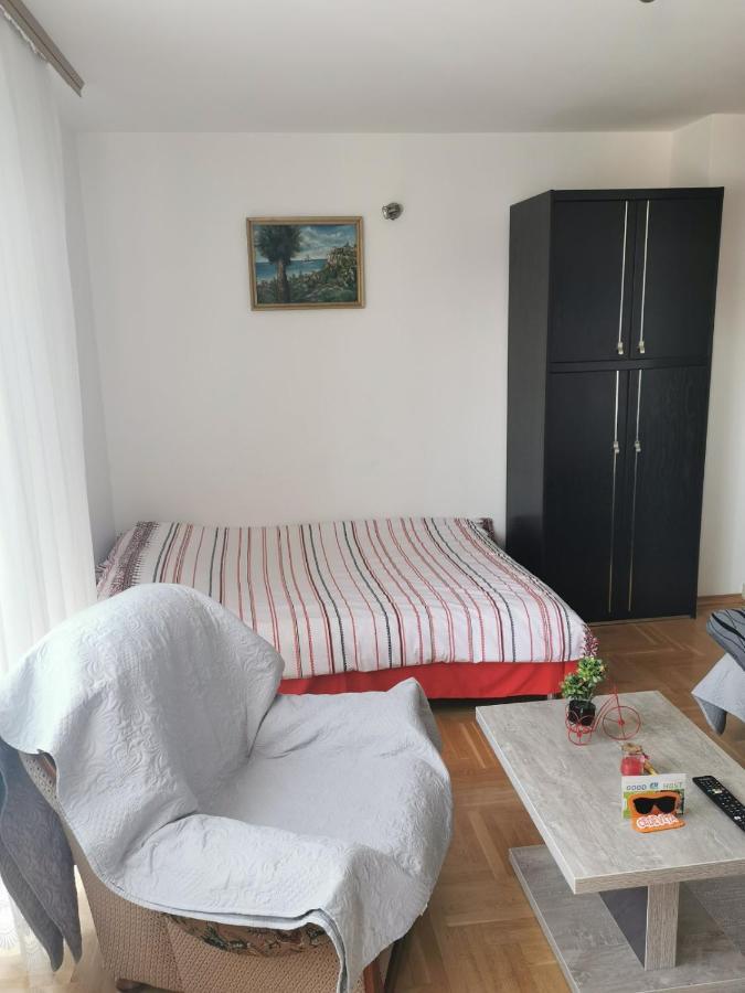 Good Host Apartment Banja Luka Exterior photo